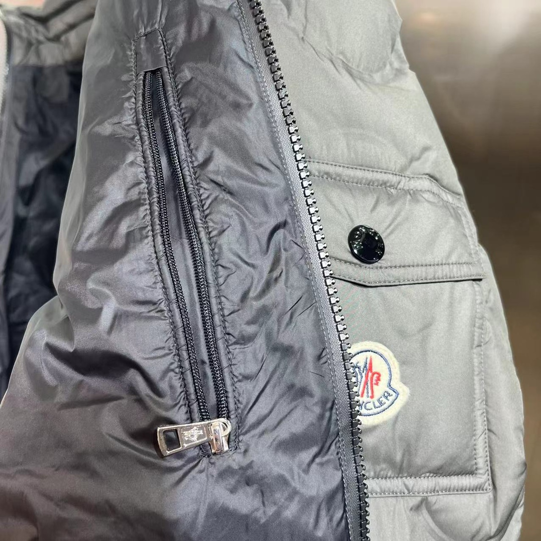 Moncler