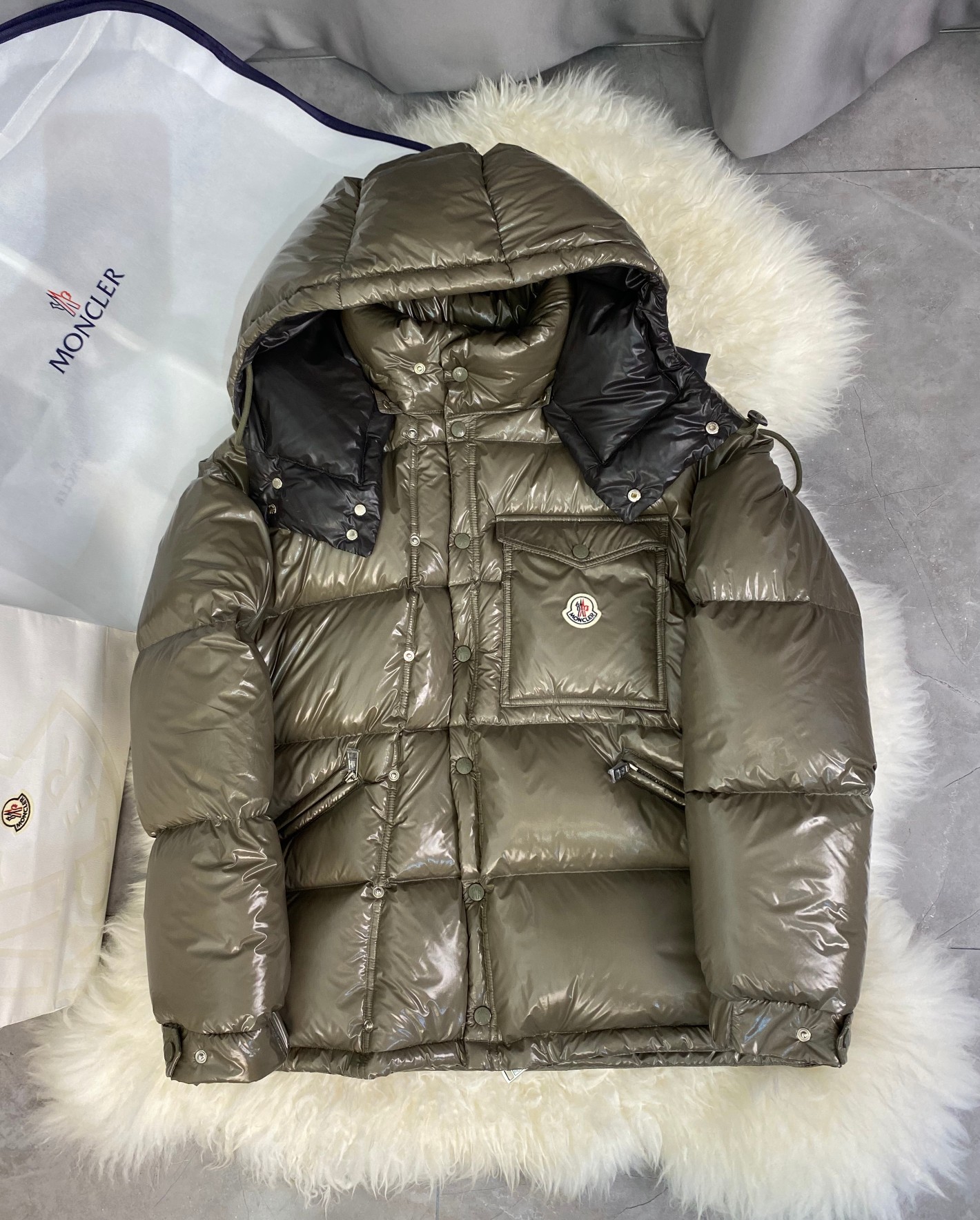 5色 モンクレール ダウンジャケット1954KARAKORAM 958 Moncler スーパーコピー服 1/2/3/4/5