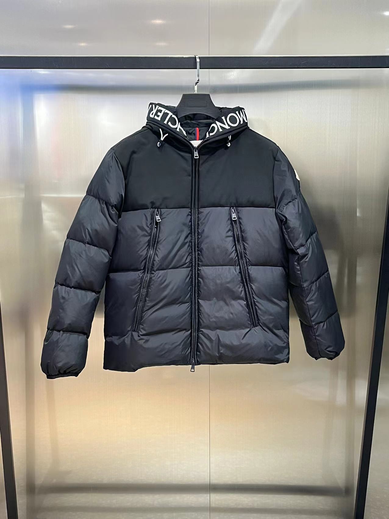 Montclar モンクレール 2色  ダウンジャケット Moncler スーパーコピー服 後払い人気サイト