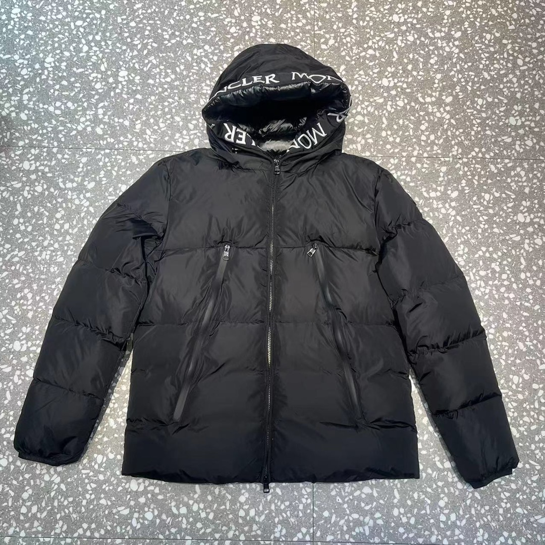 今買い◎得Montclar モンクレール ダウンジャケット Moncler スーパーコピー服