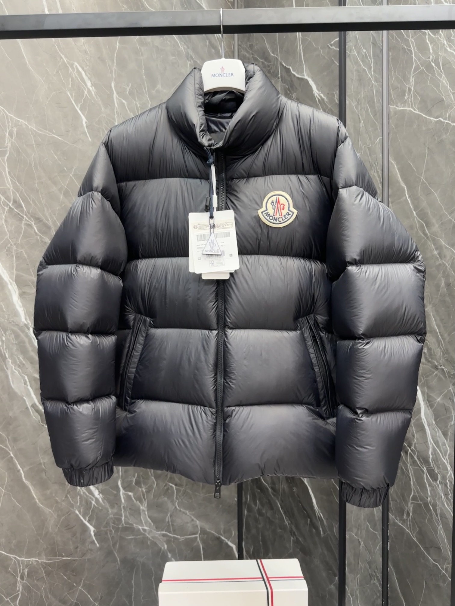 2色 Citalaモンクレール ダウンジャケットメンズ/レディース アヒルの羽毛 スーパーコピー服後払い通販信用できる