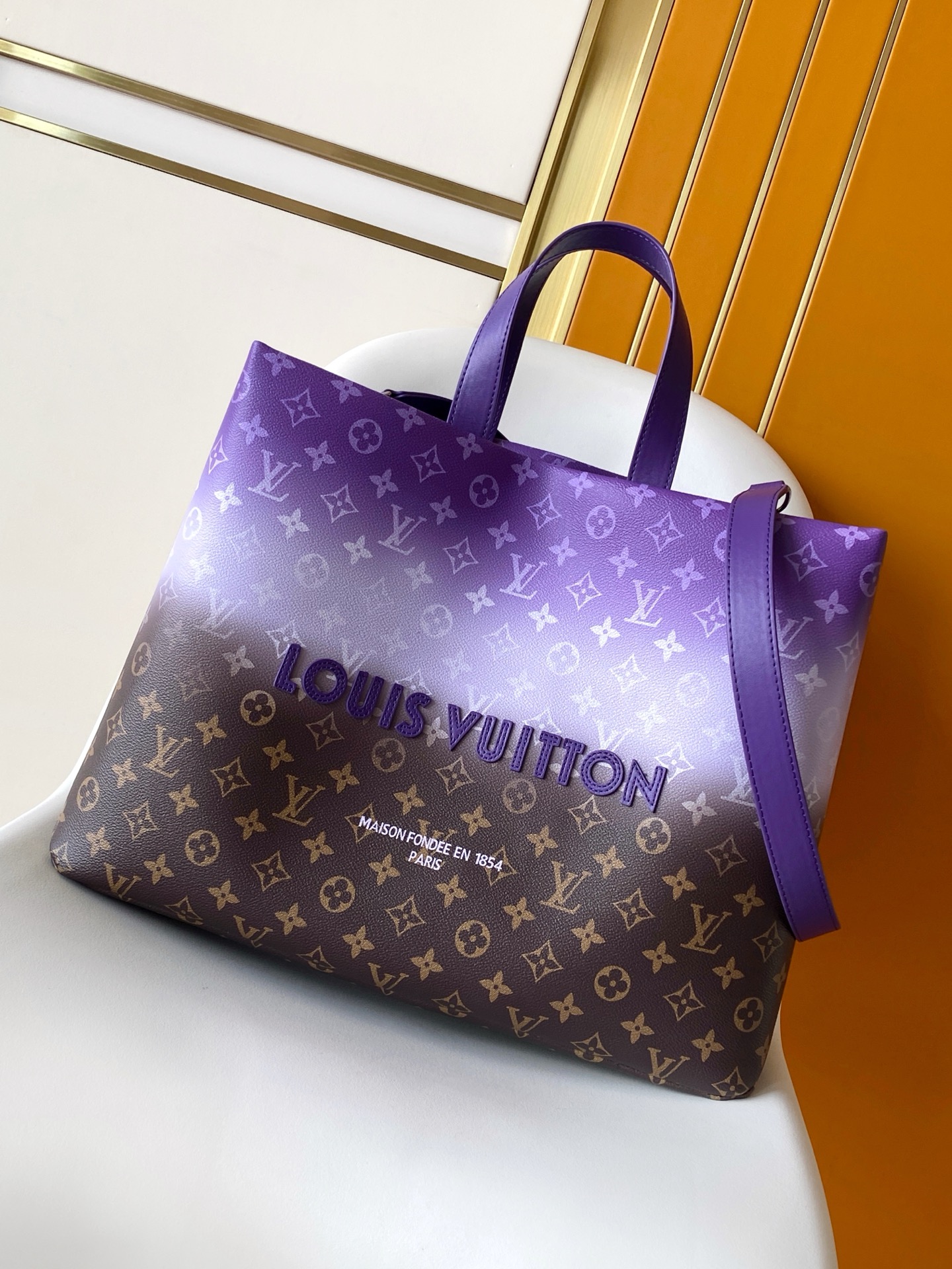超スーパーコピー トップクラスルイヴィトン M13923  Shopperトートバッグ  LVers Damier Ebene LVバッグ代引き国内発送