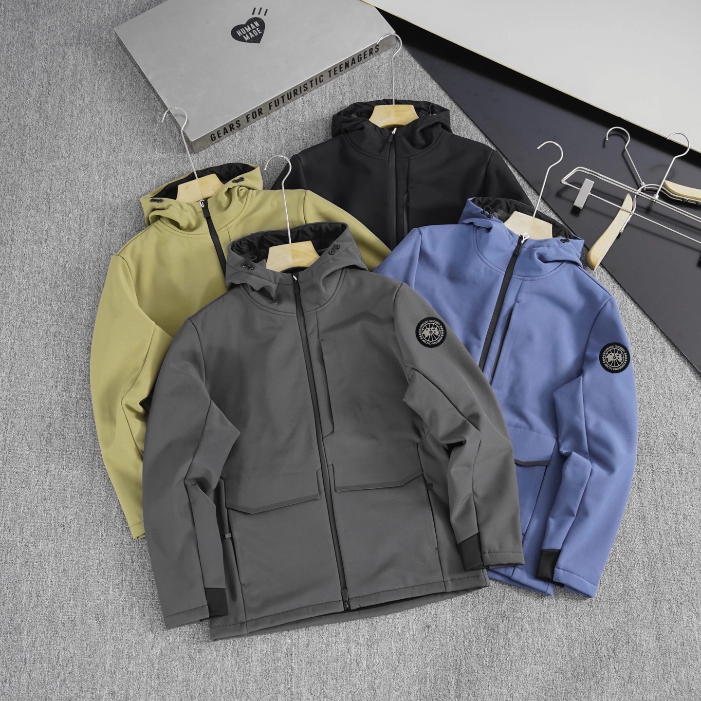 25FW カナダグース スーパーコピー  ジャケット メンズ Canada Goose アウター 服 S/M/L/XLフード付き