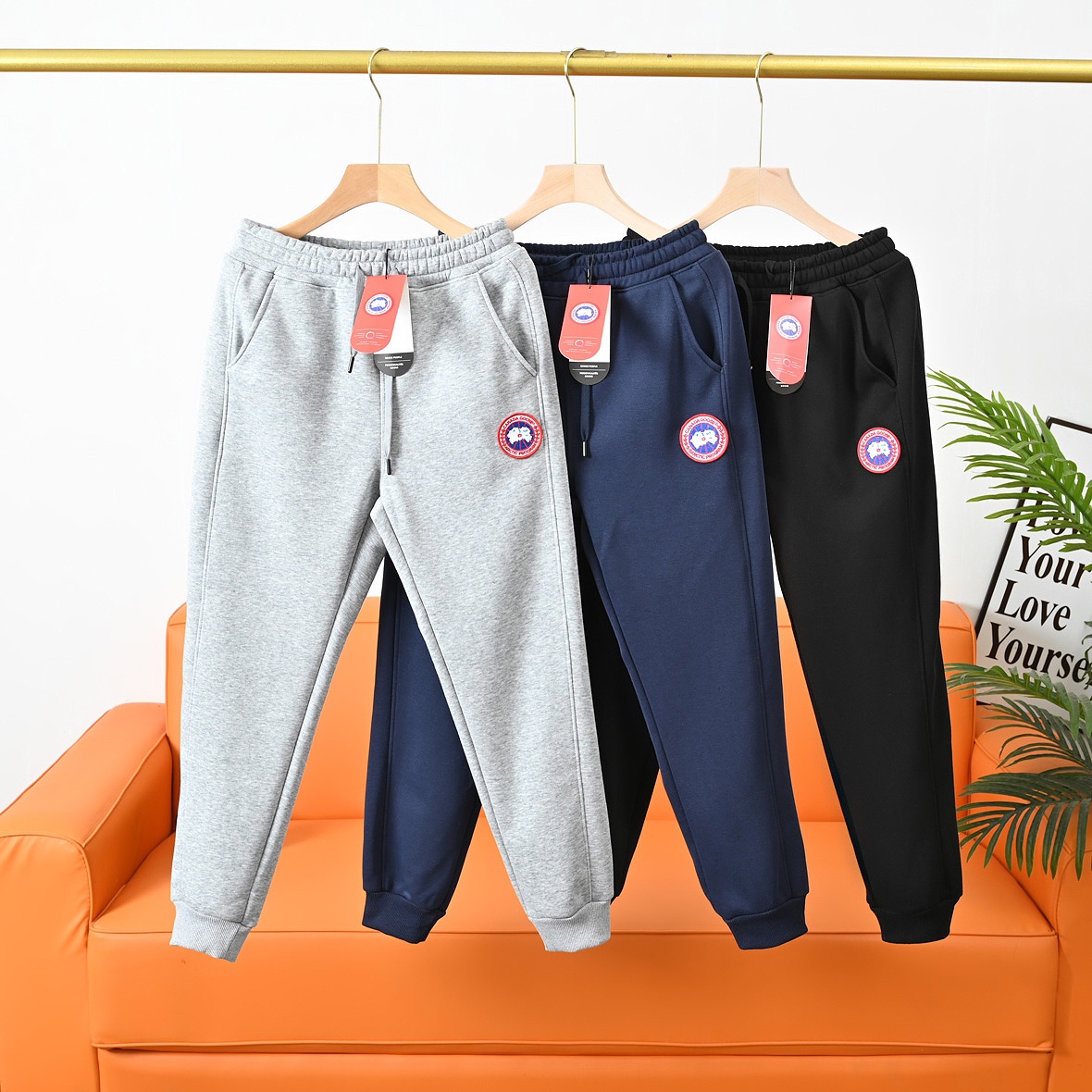 カナダグース スーパーコピー ズボン Canada Goose 裏起毛国内発送