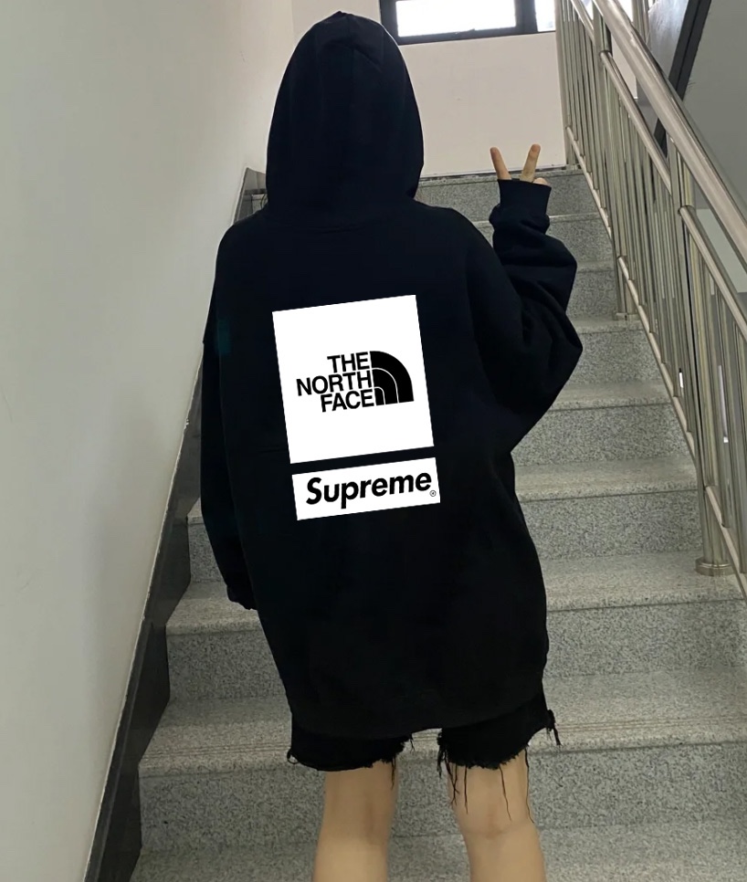 2色シュプリーム コピー後払い代引きパーカー The North Face x Supreme 裏起毛 フード付き